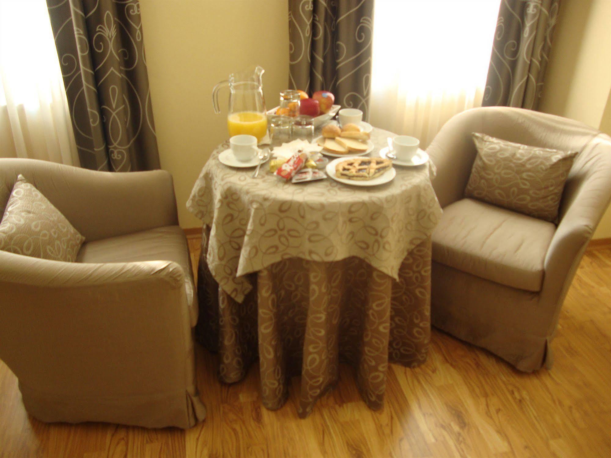Hotel Villa Cinzia Villanova Mondovì Exteriér fotografie